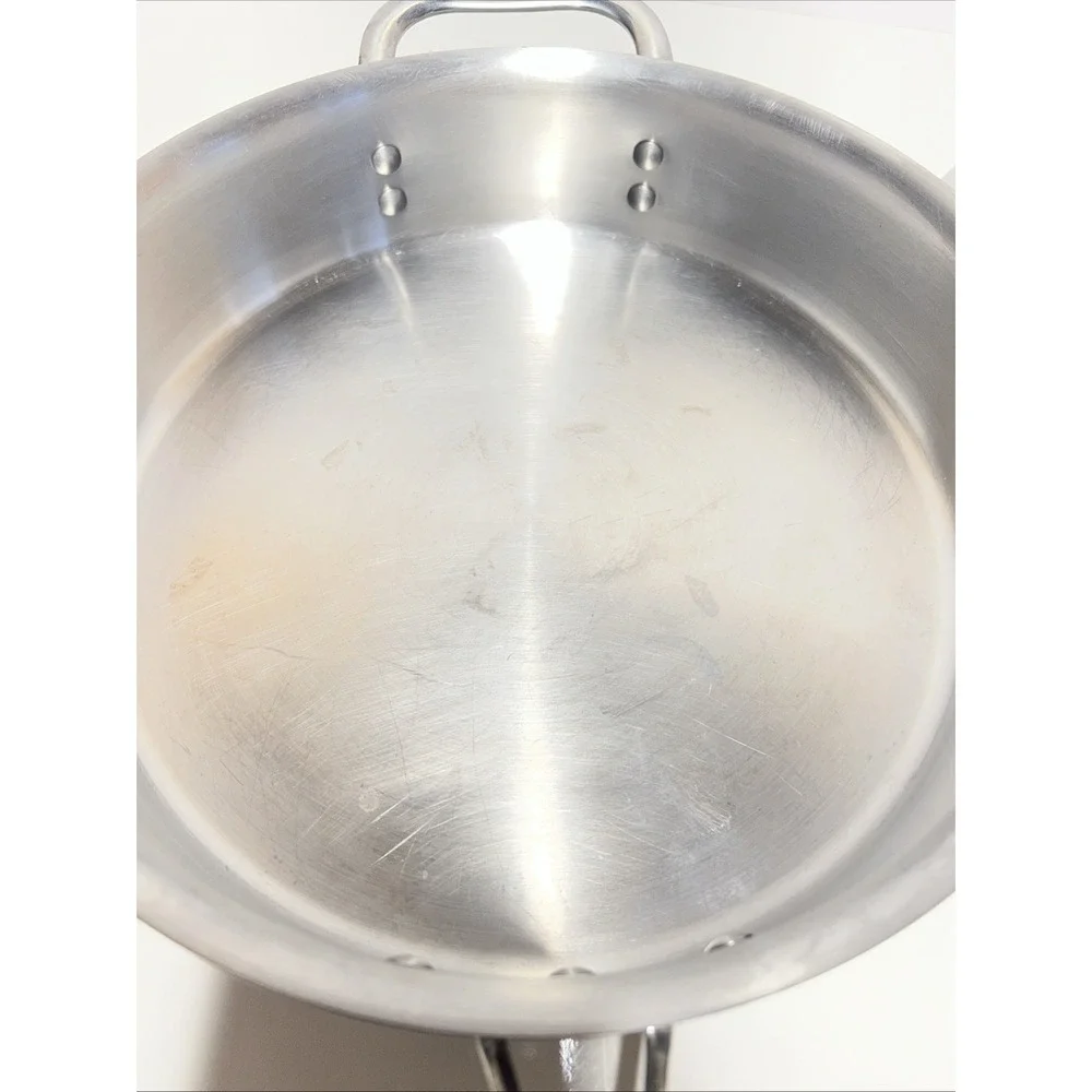 Calphalon Contemporary Stainless Steel 3 Qt Saute Pan with Glass LID # 5003